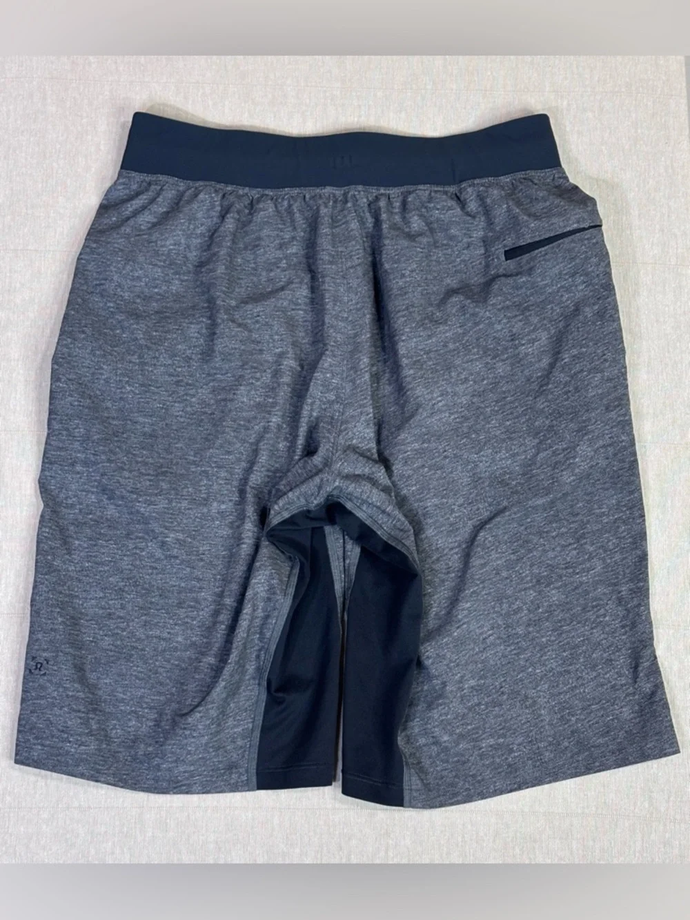 Lululemon Lined Training Shorts Gray Stretch Athletic Performance Size S